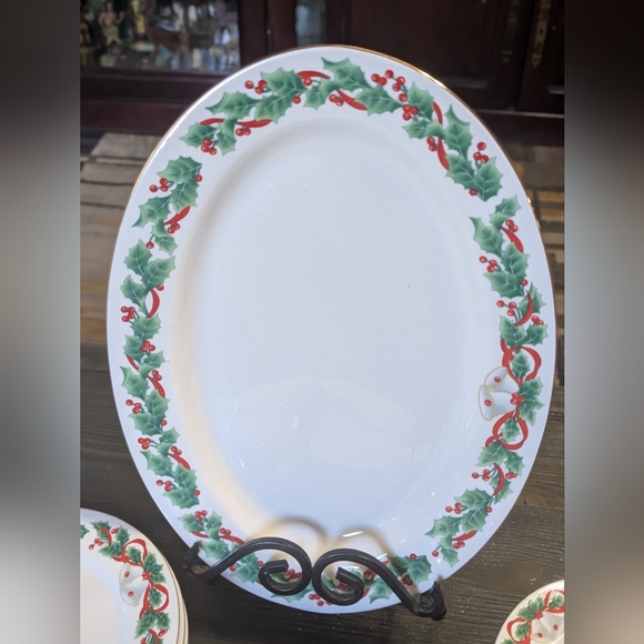 ROYAL MAJESTIC FINE CHINA NOEL 8401 MADE IN CHINA 14" OVAL SERVING PLATTER - Picture 5 of 6